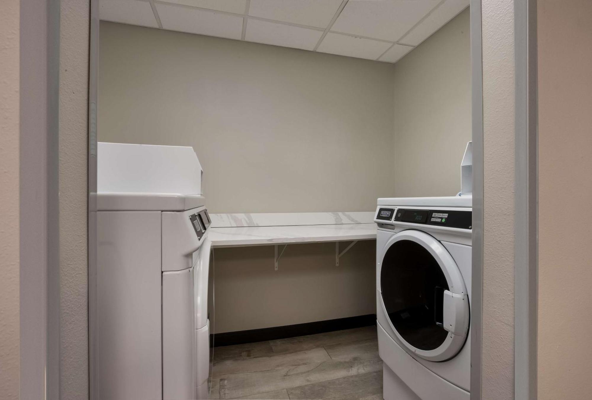 The Hub Middletown Red Bank- Best Western Signature Collection Luaran gambar